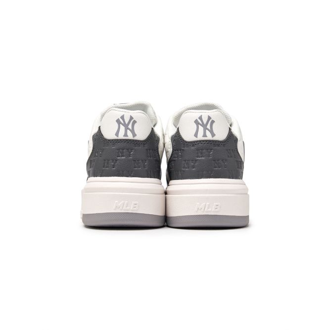 MLB New York Yankees Synthetic Leather Comfortable Versatile Fashion Casual Retro Dark Pattern Print Low-Top Sneakers Unisex Sneakers 3ASXE035N-50CGS