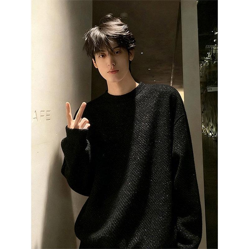 

Men s Winter Black Gypsophila Round Neck Hoodie, Plus Velvet Thick Long Sleeve Slim Fit Base Layer L