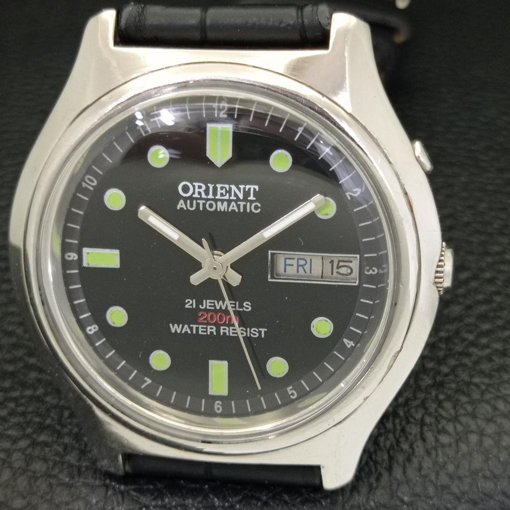 VINTAGE ORIENT AUTOMATIC 46941 JAPAN MENS BLACK COLOR DIAL WATCH a700623-5 R204-a700623