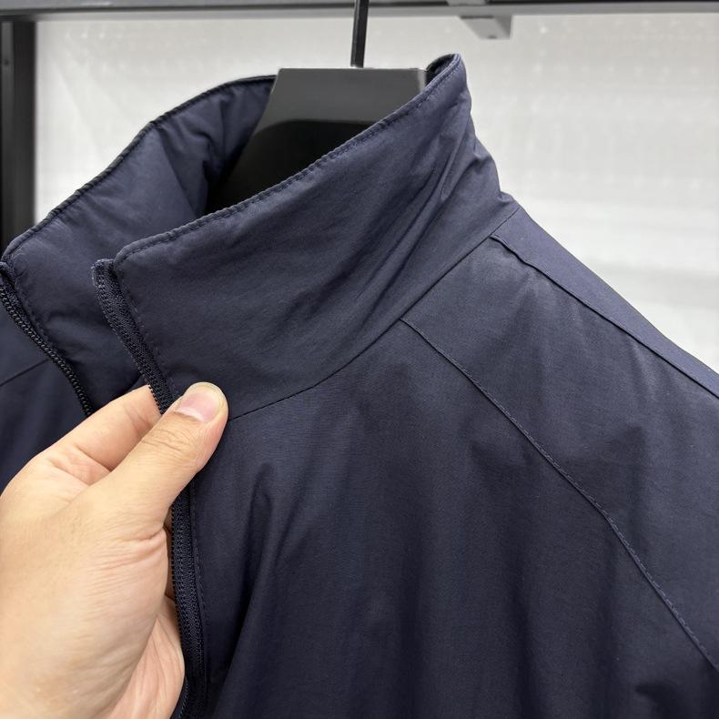 Men's Warm Velvet Jacket - Thick Stand Collar, Windproof, Solid Color Winter Coat for Middle-aged and Young Men.