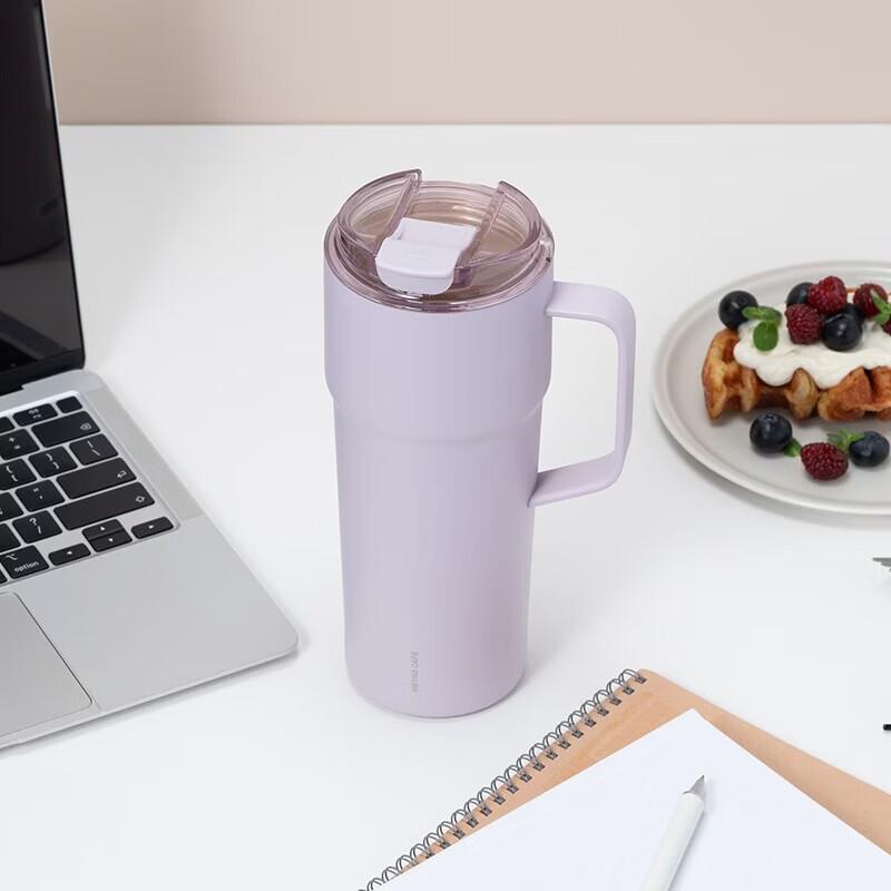 

Lock&Lock 750ML Ceramic Coated Insulated Coffee & Water Tumbler