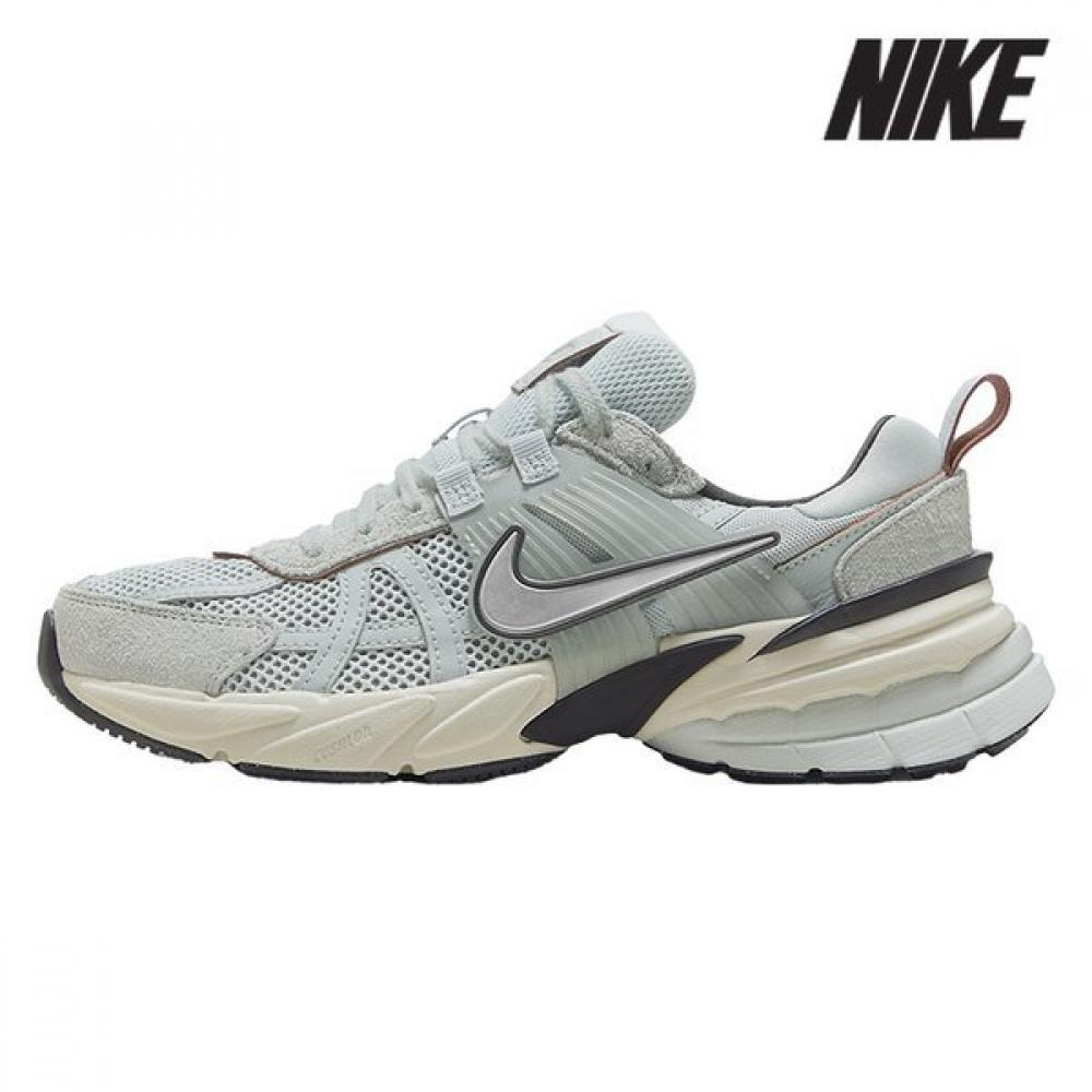 

Nike Sneakers C13 Fn6703 003 V2k Run 260