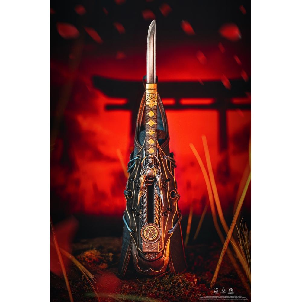 ASSaSSin S Creed SerieS 1 1 ASSaSSinS Creed  Naoe Hidden Blade Scale Replica