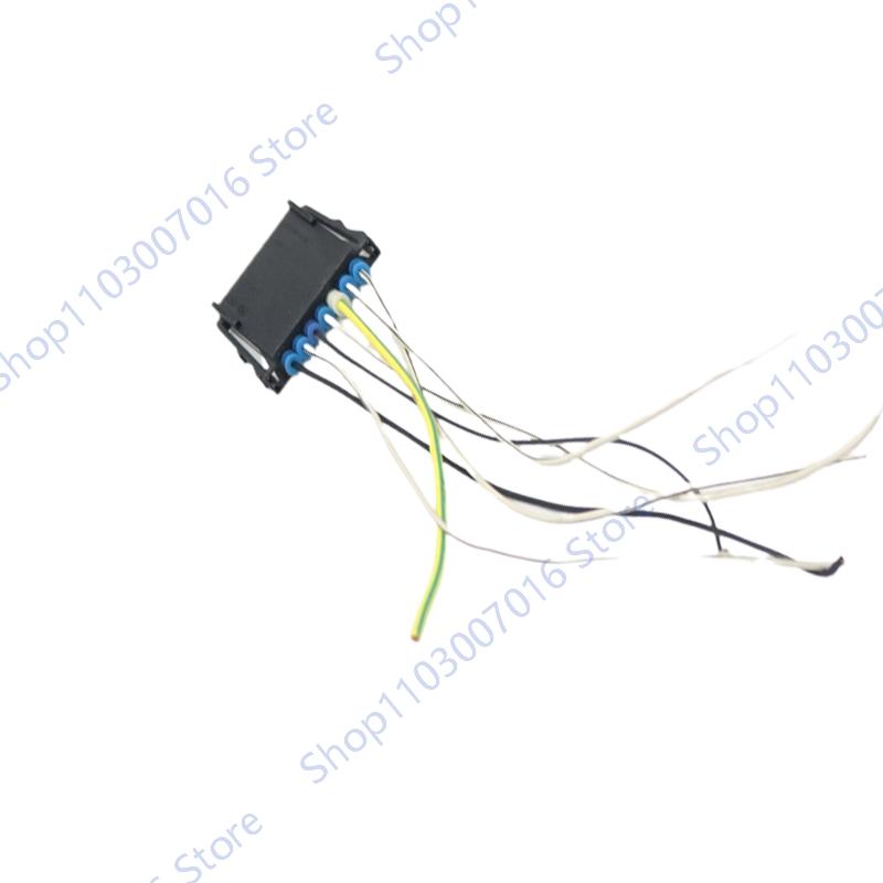 

For Mercedes Benz W204 C Class C180 C200 C280 C300 C320 2007-2011 Tail Light Lamp Bulb Holder Circuit Board base Accessories 1Pcs Plug