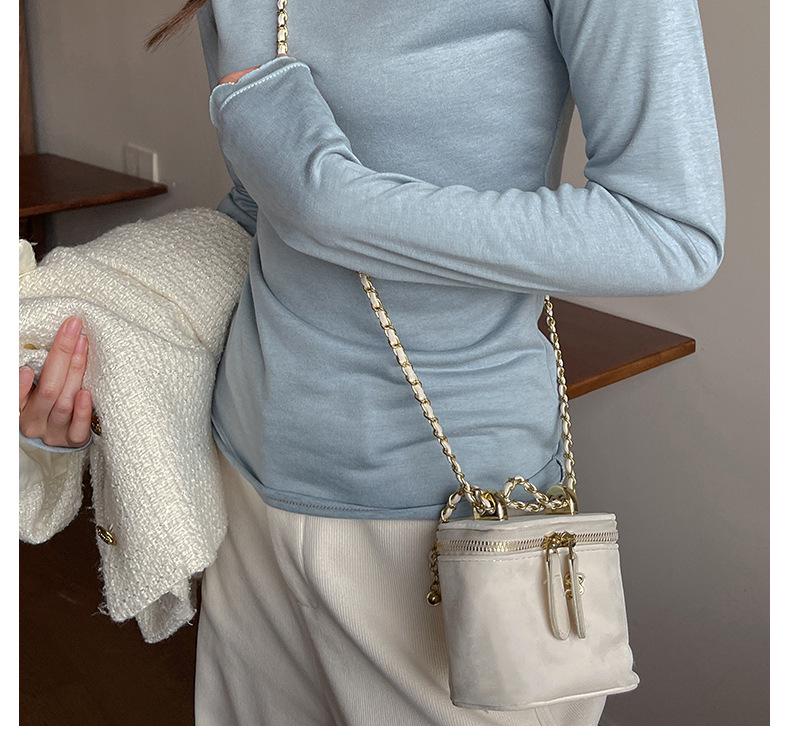 Women's Long Sleeve Round Neck Layered Top for Early Autumn