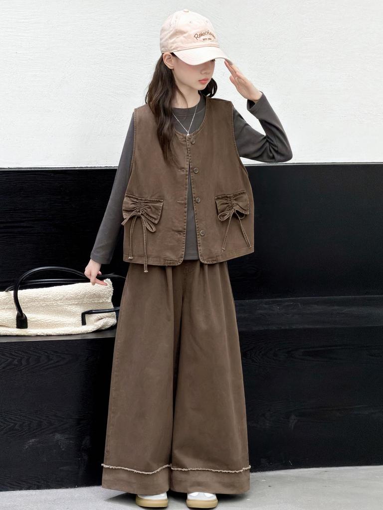 Meilade Girls' Autumn 2026 Three-Piece Set: Bowknot Vest, Base Layer Shirt, Wide-Leg Pants for Medium and Older Kids.