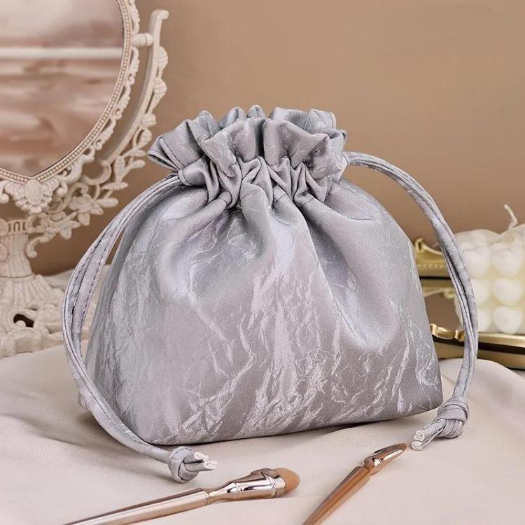 Ins Drawstring Makeup Bag Woman Cosmetic Bag Large Capacity Skincare Storage Bags Portable Handbag Travel Cosmetic Organizer