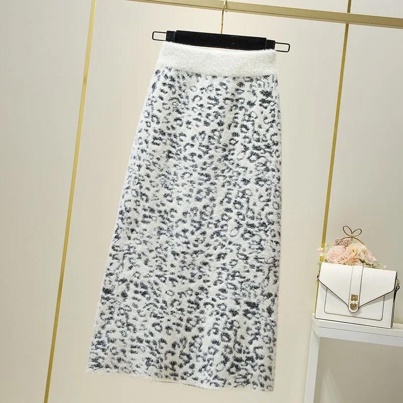 

Высокоэластичная женская трикотажная юбка с леопардовым принтом Согревает зимой one size белый