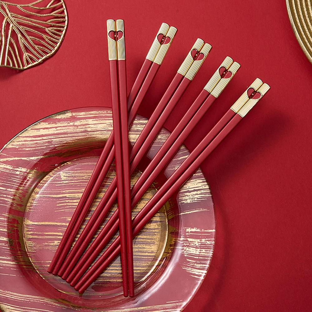Набор из 5 пар красных палочек для еды с узором в виде сердца, многоразовые, 24 см, китайские палочки для свадьбы, корейские, японские, палочки для суши
