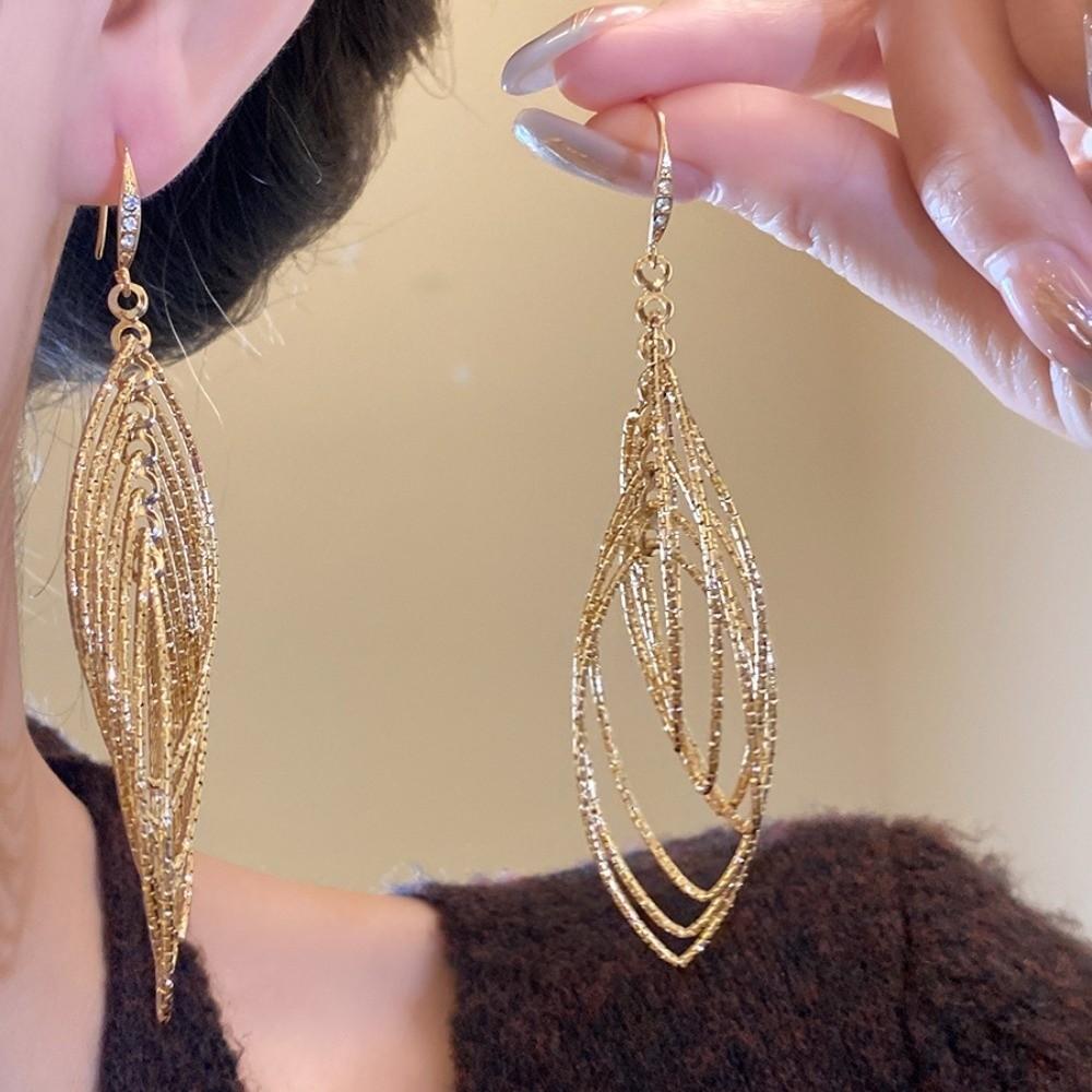 Oval Hollow Metal Hollow Earrings Gold Silver Ear Clip Trendy Long Tassel Dangle Earrings Party
