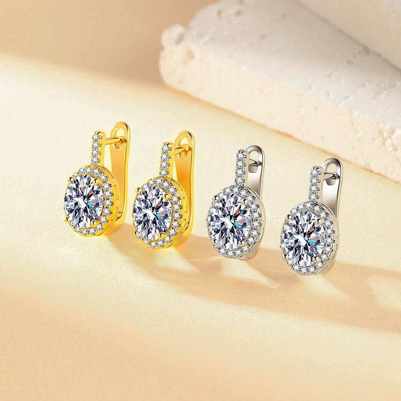 Luxurious Oval Zircon Ear Cuffs - Trendy, Elegant Earrings