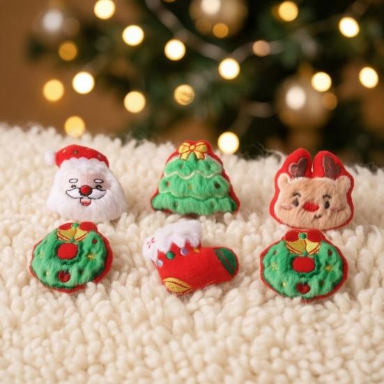 Interactive Entertainment for Kittens Christmas Cat Toy, Soft Plush Santa Claus Snowman Elk Tree Toys Indoor Cats Chew Bite Pet Enrichment Toy Kitten