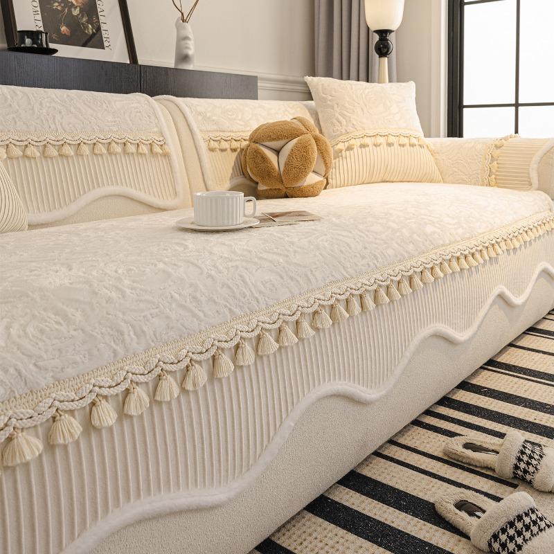 3D Rose Velvet Sofa Cushion Winter Thick Anti Slip Sofa Cover Towel Light Luxury One-piece Splicing Tassels Modular Sofa Cover
