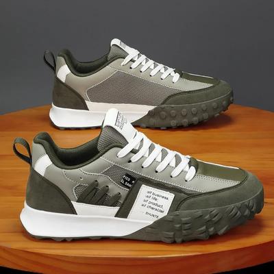 2024 Neue Herrenschuhe Mode Plateau-Sneakers Mesh Atmungsaktiver Freizeitschuh Bequeme Laufschuhe für Herren Luxus Tennisschuhe
