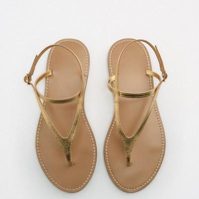 2024 Summer and Autumn New Solid Color Sexy Round Toe Flat Bottom Comfortable Casual Buckle Sandals Women's Flip-flops