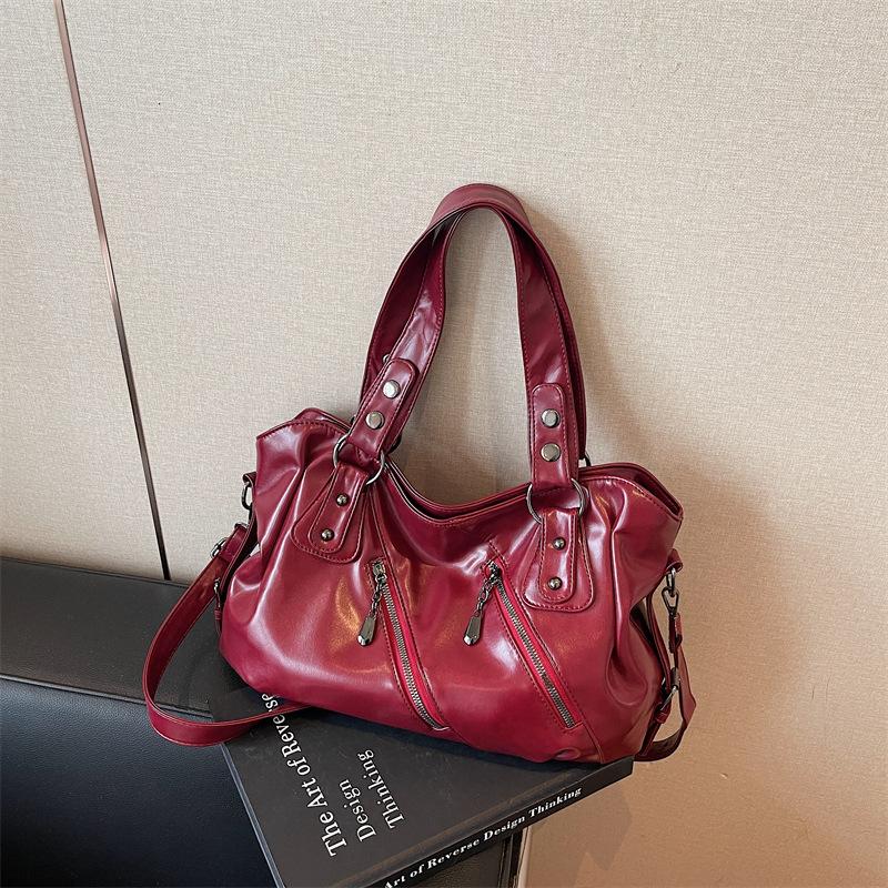 Large capacity bag New bag Women's bag Versatile messenger bag Casual commuter shoulder tote bag