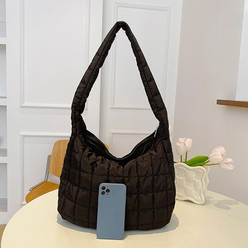 Solid Color Embroidered Single Shoulder WOMEN'S Bag  Fashionable Plaid Crossbody Bag  Large Capacity Commuting Bag