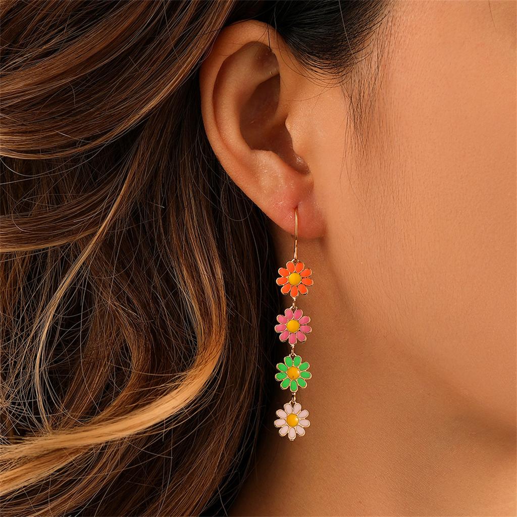 Korean Style Daisy Tulip Flowers Stud Earrings For Women Dropping Oil Pearl Crystal Earring for Women Girls Pretty Jewelry Gifts