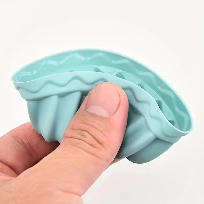 36pcs Silicone mini brownie baking cups are non-stick, heat-resistant, and reusable cake molds suitable for cupcakes and desserts, perfect for