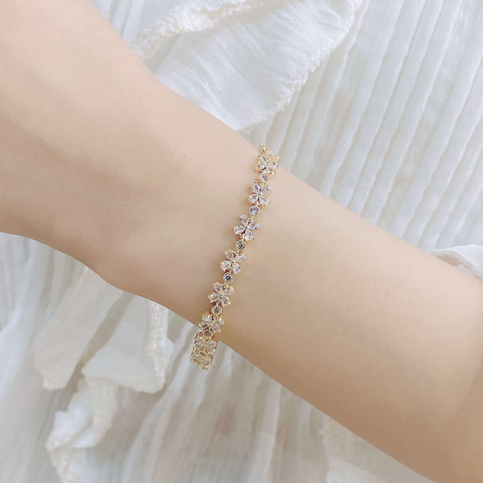 Элегантный женский браслет-цветок - Микро-вставка циркония, Универсальный и высококлассный дизайн