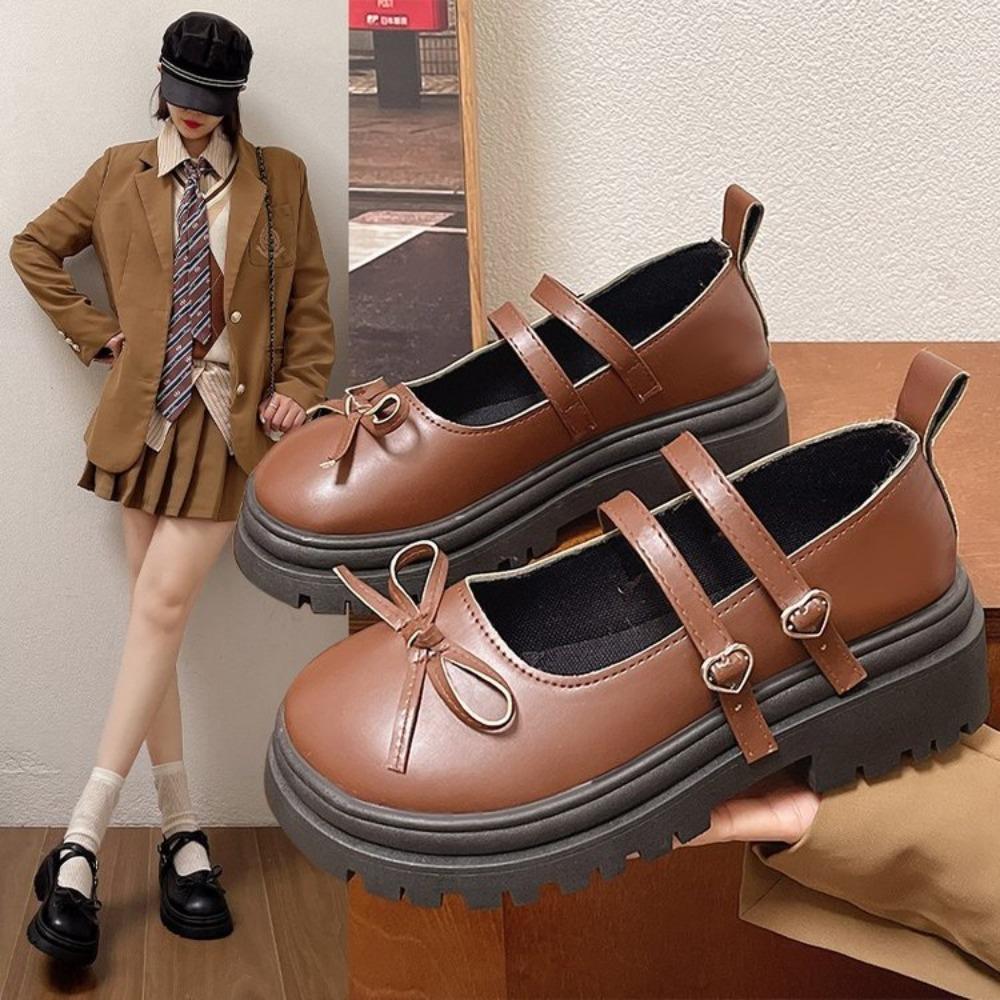 Fashion Sweet Heart-Shaped Buckle Lolita Shoes Women Patent Leather Platform Mary Janes Woman Metal Decoration Chunky Heels Pumps 2025