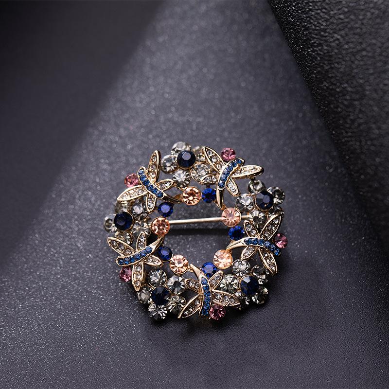 Exquisite Temperament Wreath Color Rhinestone Brooch Hollow Inlaid Brooch