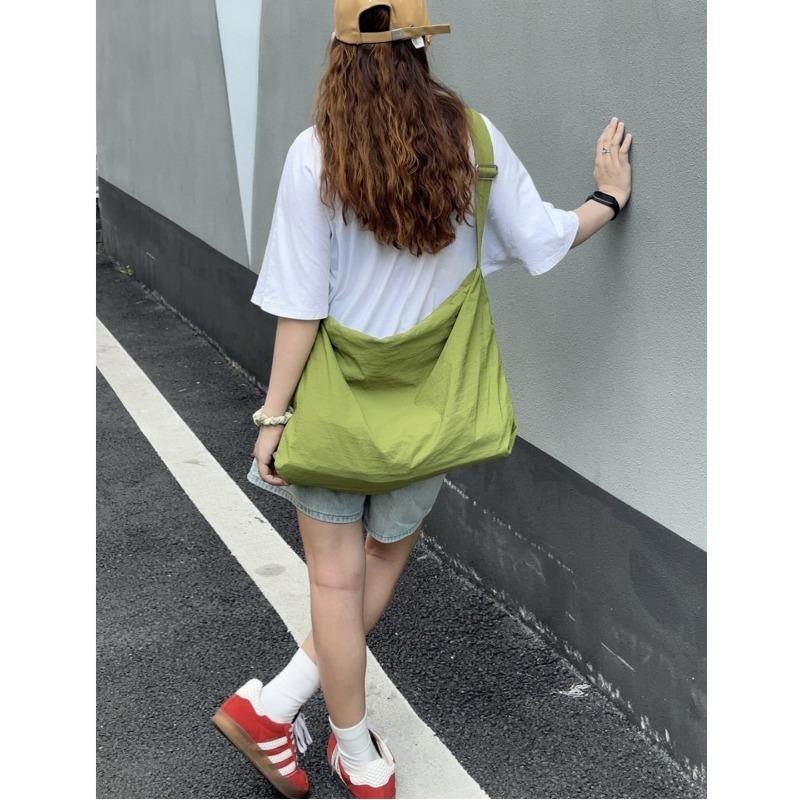 Large-capacity Crossbody Bag Commuter Bag Tote Bag Single-shoulder Bag Casually