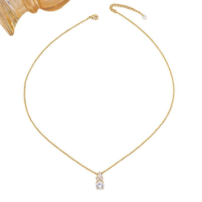 Love zircon pendant, electroplated real gold necklace, fashionable micro-inlaid heart-shaped zircon necklace, collarbone chain item jewelry.