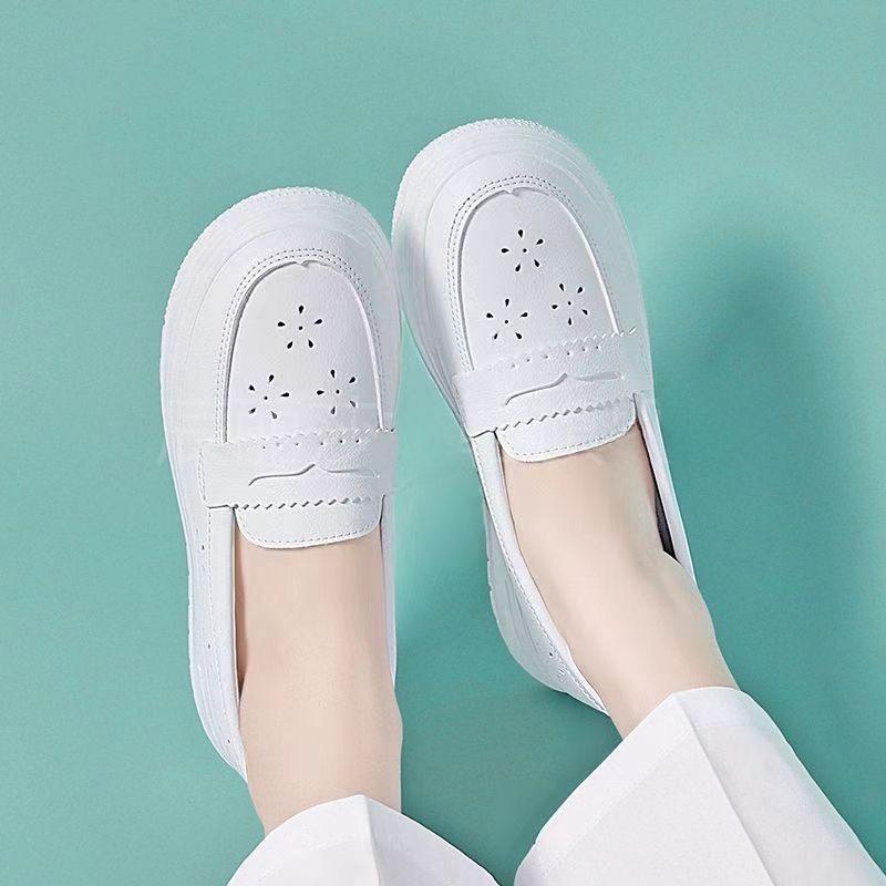 Leather Hollow Nurse Shoes with Soft Soles for Women Comfortable Breathable Non Slip Flat Shoes Medical Work Small White