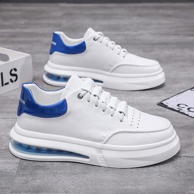 Nouvelles chaussures blanches à plateforme pour hommes chaussures tendance à enfiler chaussures de marée célébrité Internet coussin d'air petites chaussures blanches pour hommes diffusion en direct secouer rapide spot