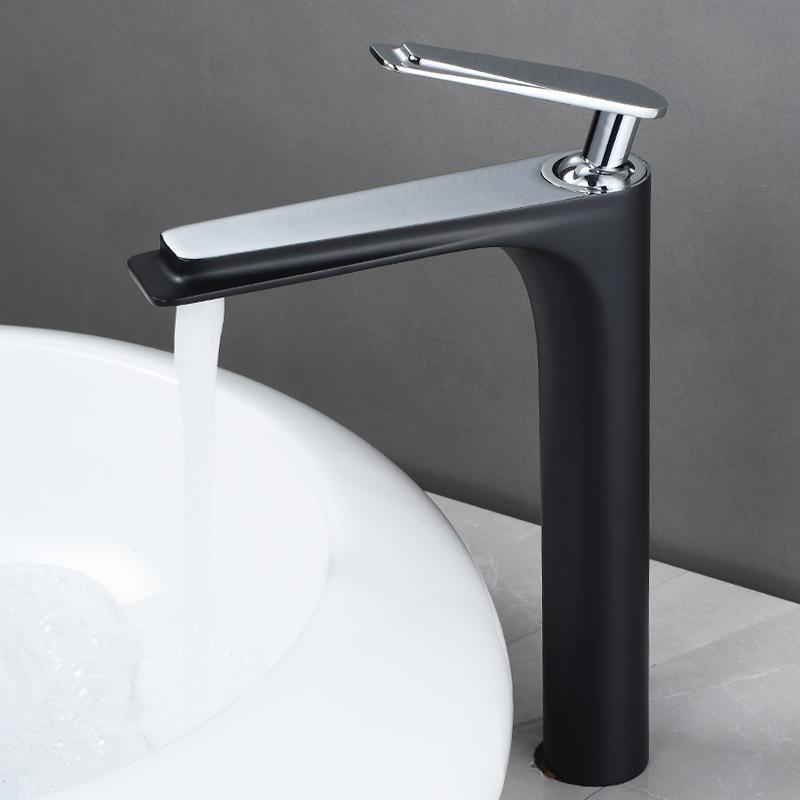 Northern Europe Basin Faucet Hot Cold Mixers Taps Deck Mount Bathroom Sink Basin Faucets Single Handle White Black Gold
