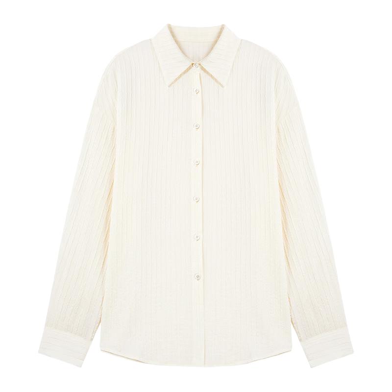 

Women s Textured Long-Sleeve Commuter Shirt L