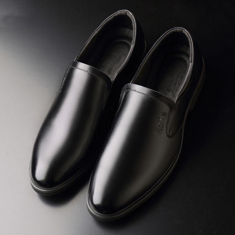 Weiche Lederschuhe Herrenlederschuhe Business-Kleiderschuhe Mittelalterliche weiche Sohle Schwarz Große Größe Herrenschuhe