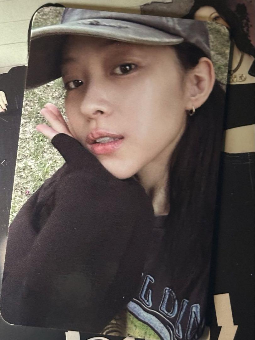 

[USED] itzy Ryujin Sanok trading card