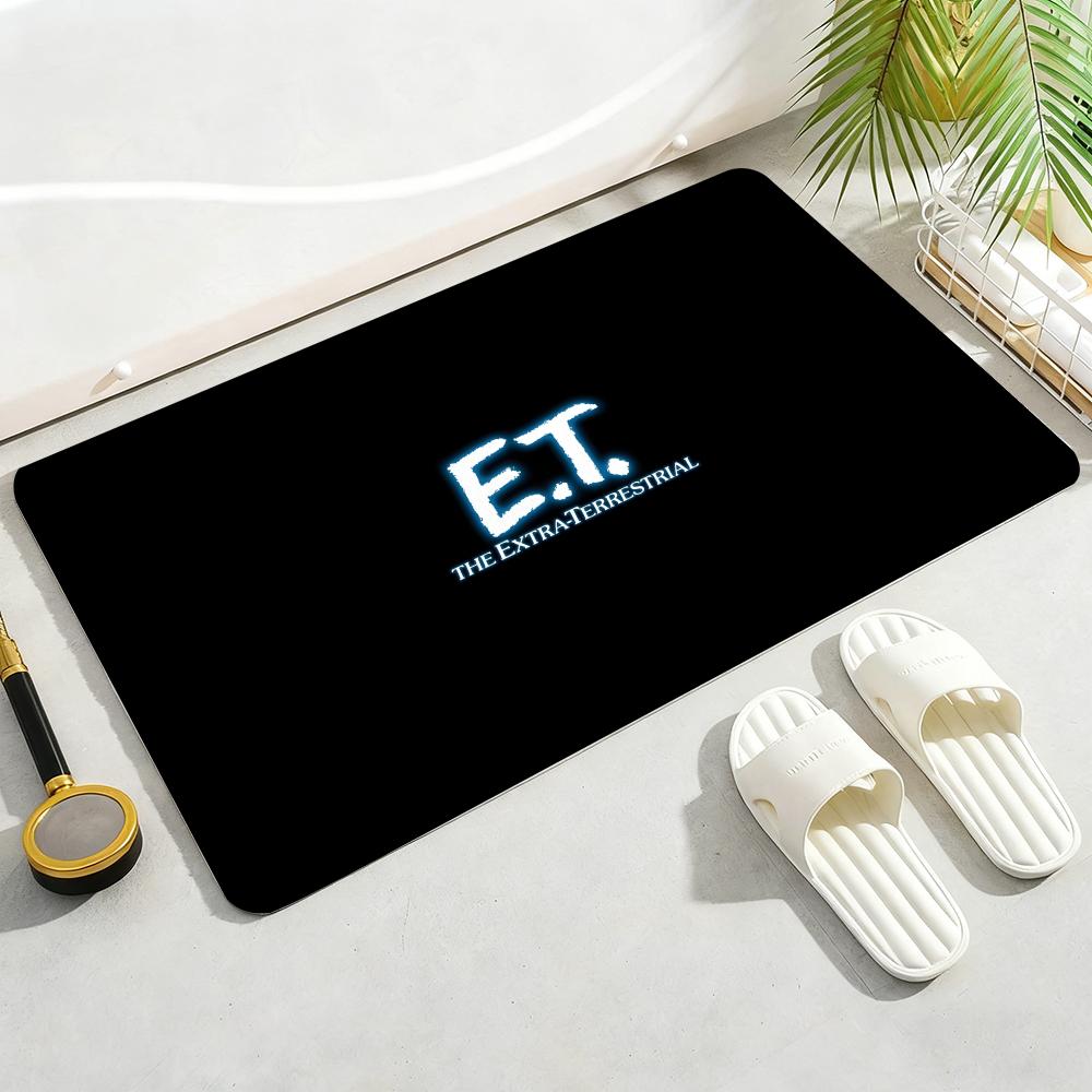 E.T. the Extra-Terrestrial Movie Floor Mat Soft Thickened Flannel Door Mat Non-Slip Living Room Rug Home Decor