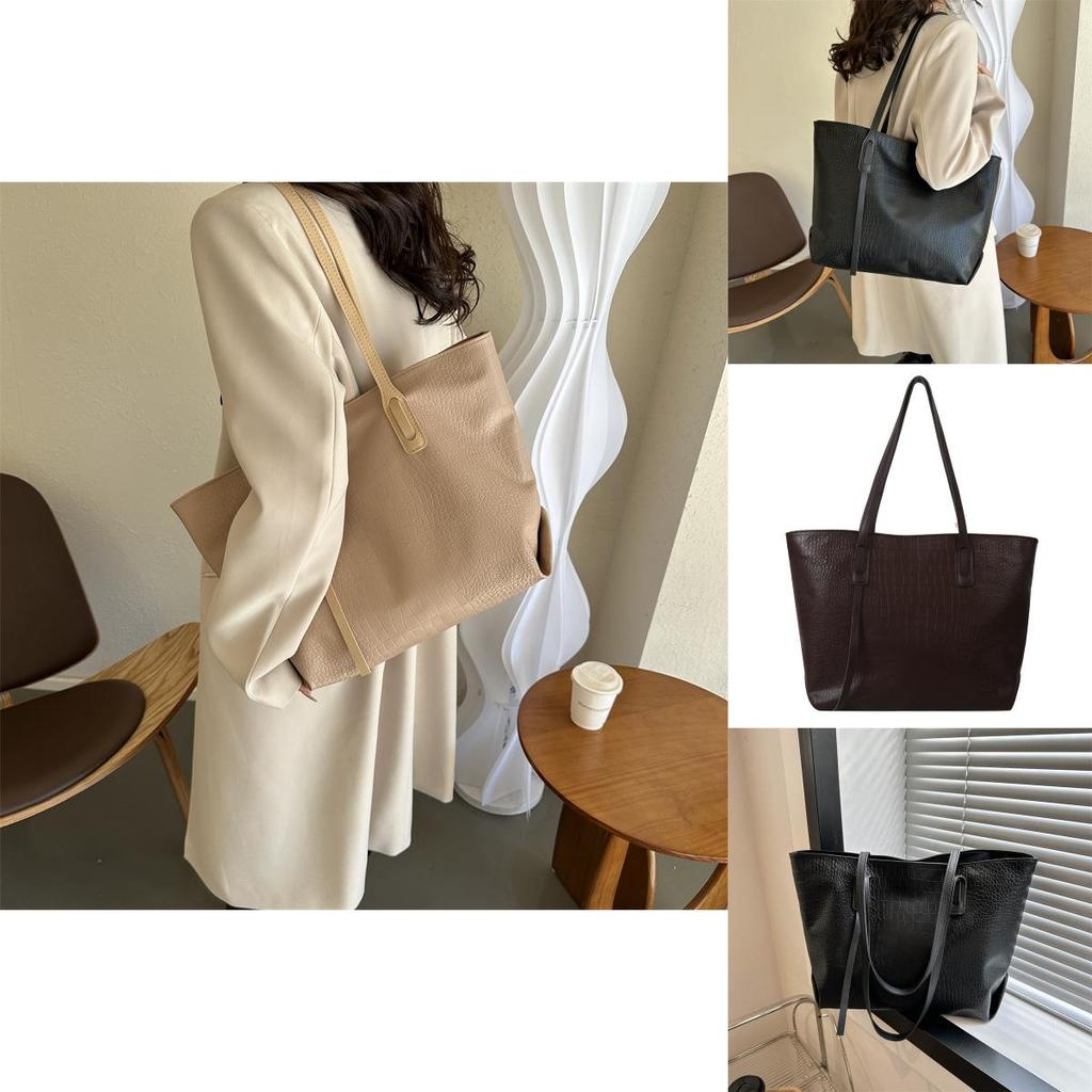 Trendy Fashionable Casual Large Capacity Tote Bag For Women Stylish Design In Black And Brown