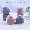 Miękki wyściełany pojemnik na pierścionek w kształcie serca Elegancki pojemnik do przechowywania pierścionków w kształcie serca na rocznicę urodzin