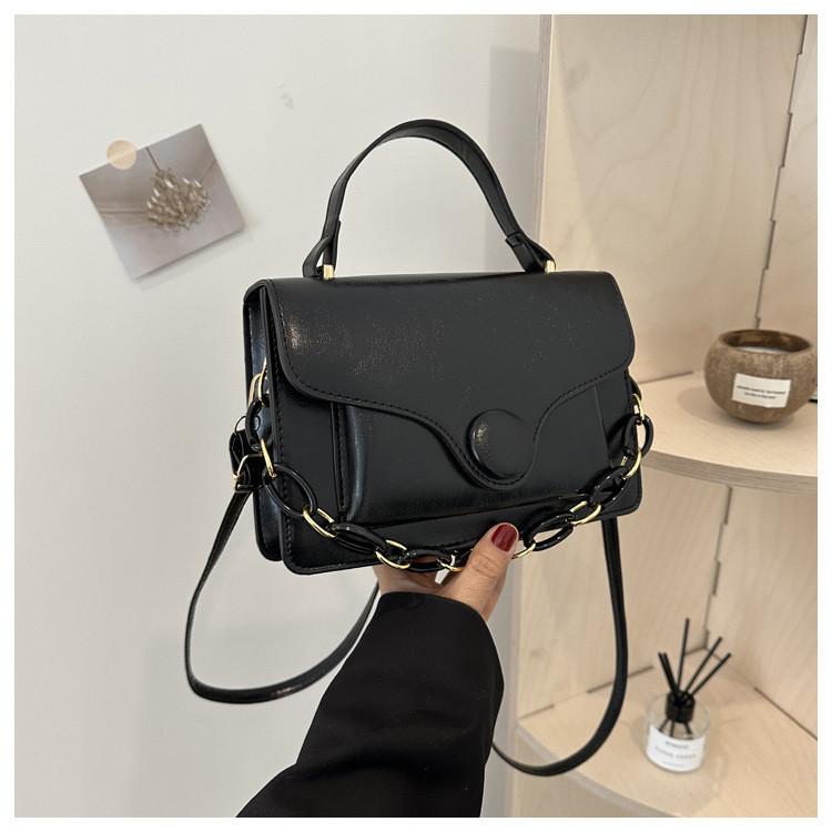 Classic Women s Handbag 2024 Winter Pu Material European American Retro Style чёрный