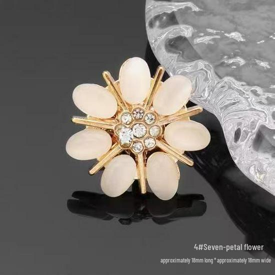 Elegant Luxury Brooch: Versatile and Exquisite Pin for Suit Jackets - Japanese and Korean Inspired Design
