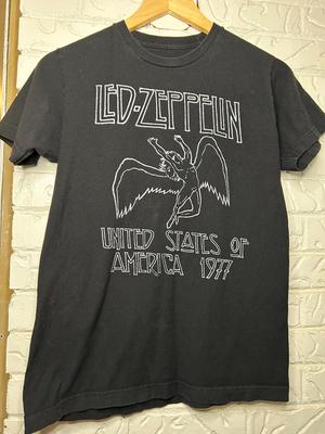 Led Zeppelin - US Tour 1977 Logo Shirt - Maat Klein