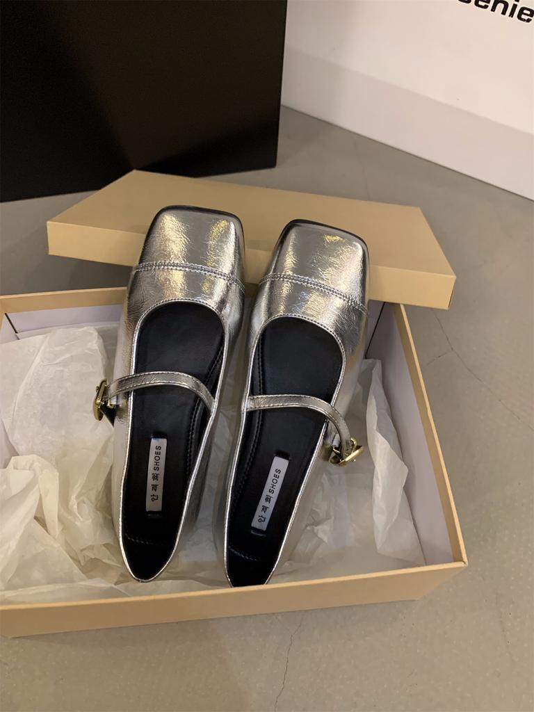 Flat-bottomed Silver Mary Jane Single Shoes Women's Shoes Spring and Autumn 2025 New Spring Skirt French Gentle Evening Shoes