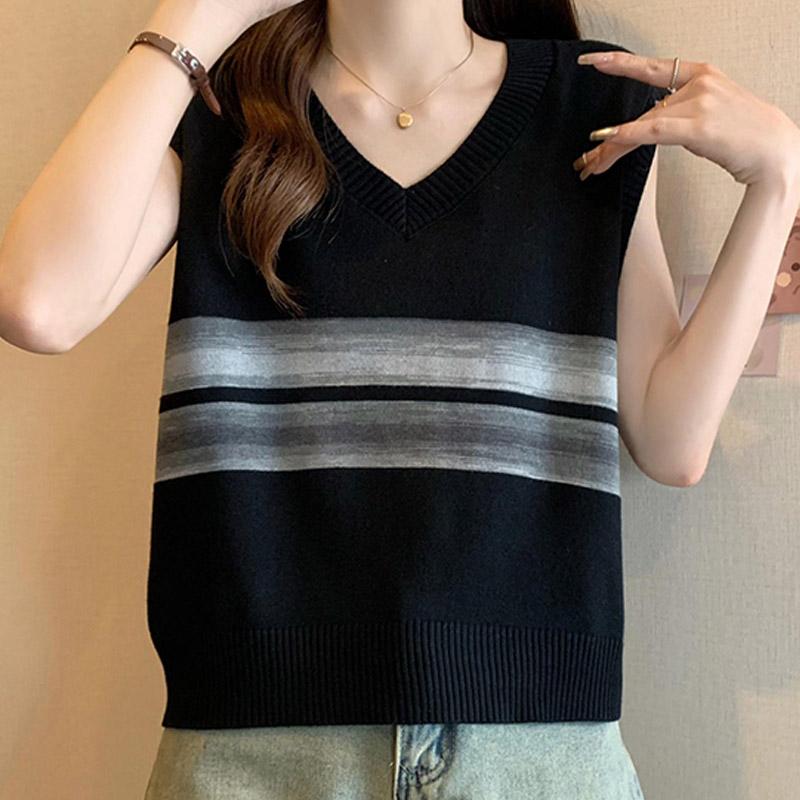 

Женские жилеты свитера 2025 без рукавов V-образный вырез черный принт вязаный повседневный жилет свитер женские топы JJ251 One Size чёрный