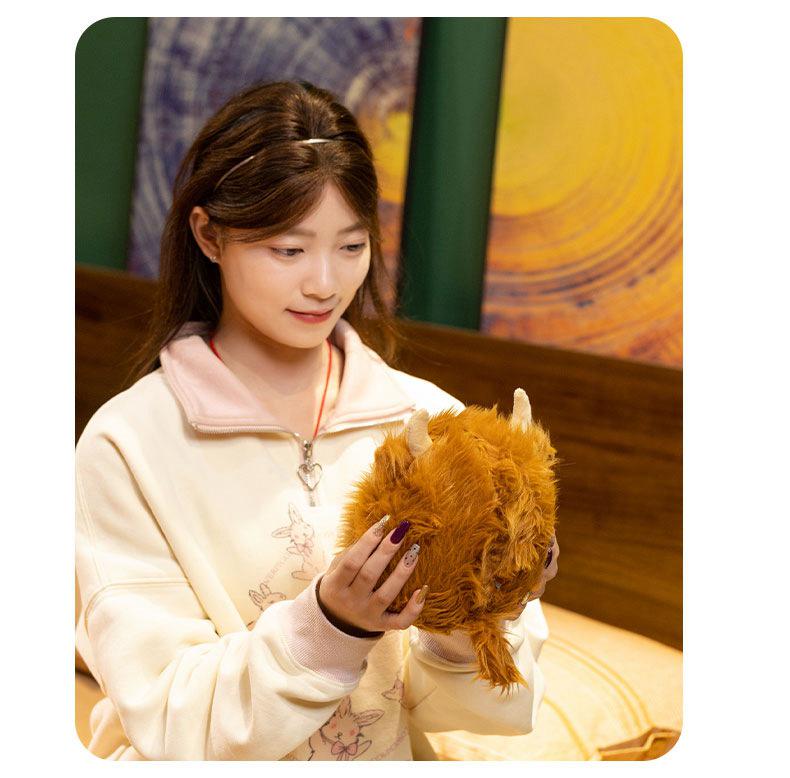 Adorable Highland Cattle Plush Doll - Round Cushion, Cartoon Ornament, Perfect Children's Birthday Gift.