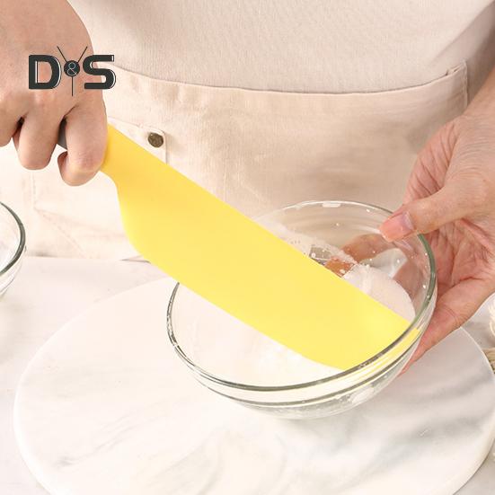 Silicone Scraper Spatula for Baking Cooking Food Grade Cream Mixer Butter Blender Salad Stirrer Multifunctional Kitchen Tool for Home Bakery