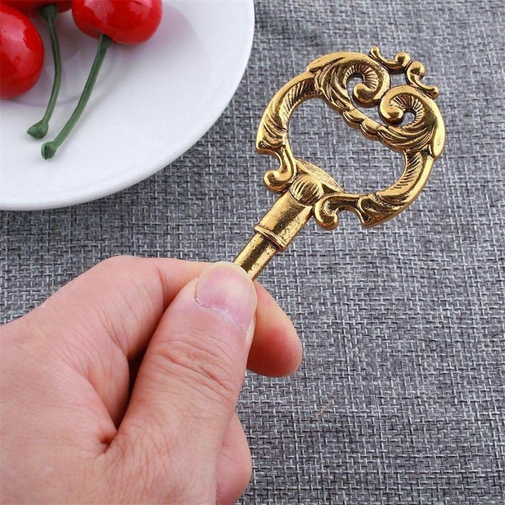 Metal Opener Alloy Party Favors Gift Bottle Opener Bar Key Chain