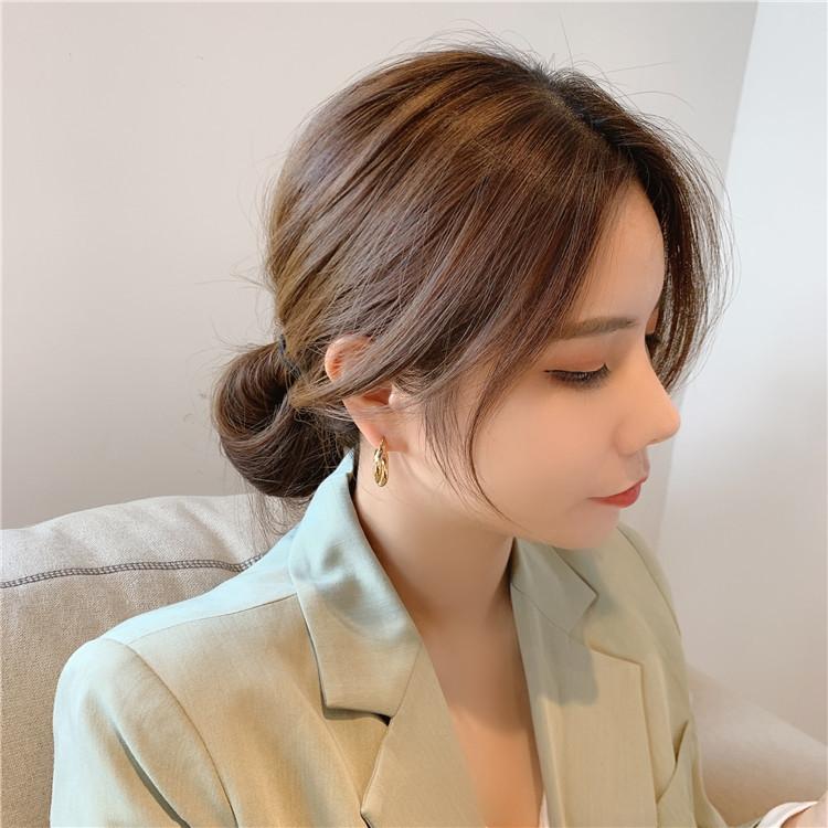 Female Niche Minimalist Earrings