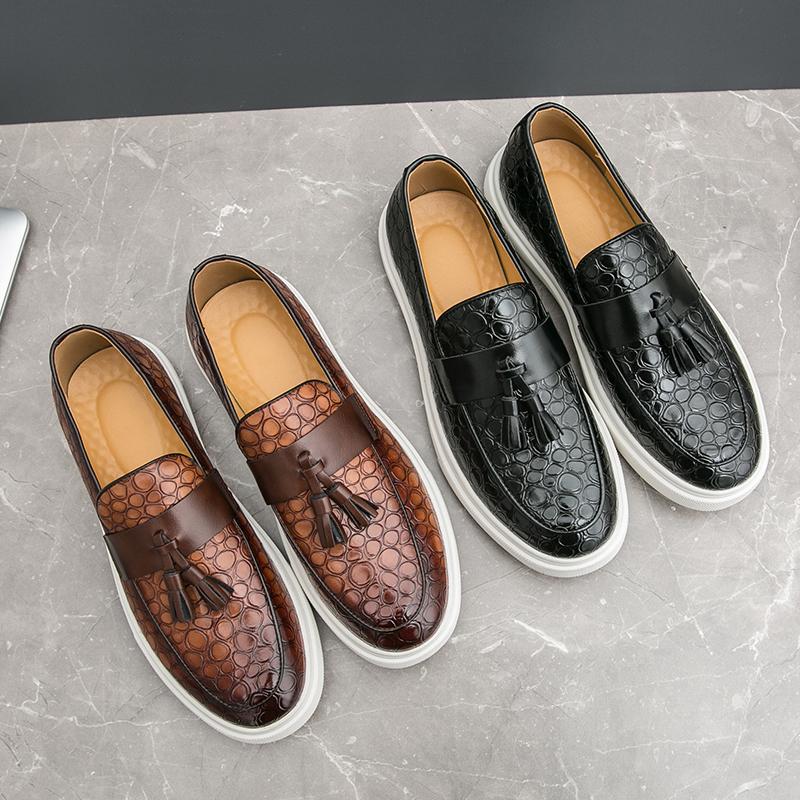 New Flat Leather Shoes Mens Board Shoes Classic Casual Shoes Fashion Tassel Shoes Party Shoes Business Office Shoes High Quality