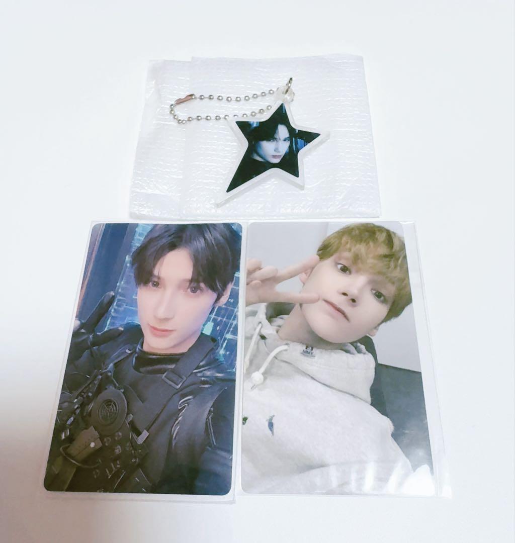 

[USED] txt Hueningkai Trading Card Acrylic Charm Lakidro