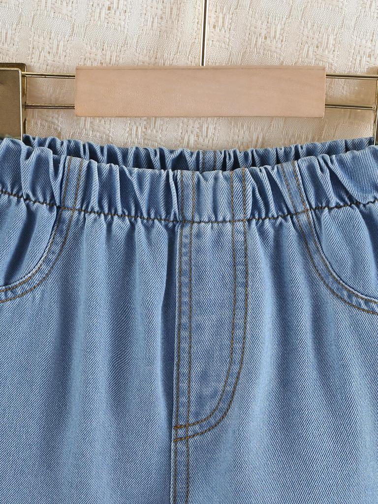 Two-piece Casual and Cute Outfit for Toddlers, Y2K Style, Double-layered Pleated Design, Denim Tank Top Paired with Denim Pants, Spring/summer Style.