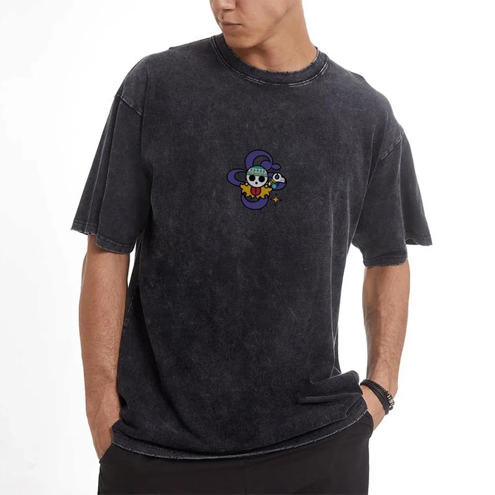 New ONE PIECE Nami Print Retro Washed Shortsleeved Beach Casual Style Harajuku Street Tshirt Summer Mens and Womens Y2k Top